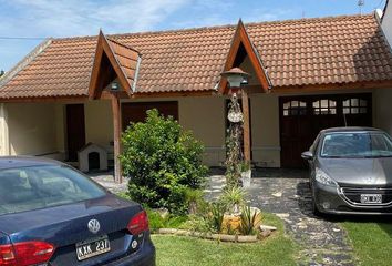 Casa en  Monte Grande, Esteban Echeverría