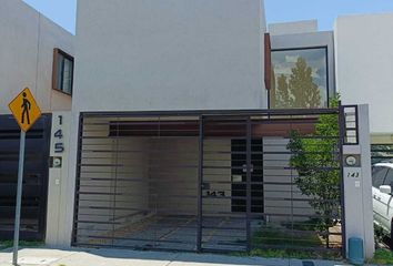 Casa en  Calle Mina De Almaden, Misión La Joya, Santiago De Querétaro, Querétaro, 76180, Mex