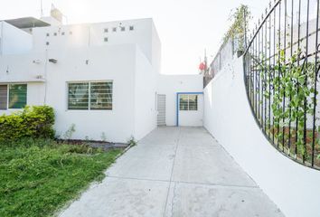 Casa en  Calle Las Palmas, Montebello, Manzanillo, Colima, 28864, Mex