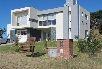 Casa en  La Herradura, Pinamar