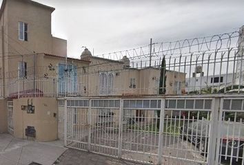 Casa en  Calle Querétaro, Valle Ceylán, Tlalnepantla, Tlalnepantla De Baz, México, 54150, Mex