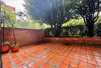 Apartamento en  El Castillo, Medellín