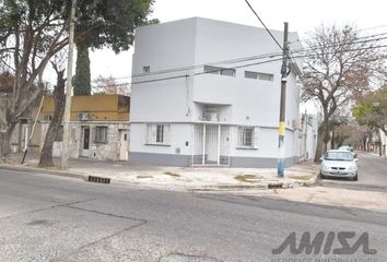 Casa en  Ludueña, Rosario