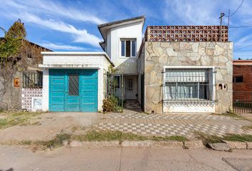 Casa en  Puerto Roldán, Roldán