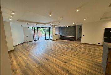 Apartamento en  Poblado, Medellín