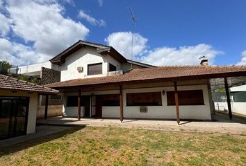 Casa en  Villa Elisa, Partido De La Plata