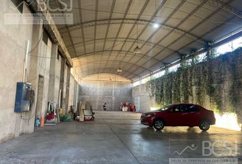 Galpónes/Bodegas en  Chimbera, San Juan