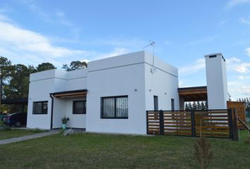 Casa en  El Campo - Fincas Exclusivas Cardales, Partido De Campana