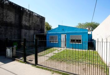 Casa en  Melchor Romero, Partido De La Plata