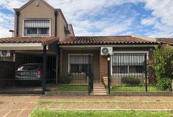 Casa en  Ituzaingó, Partido De Ituzaingó