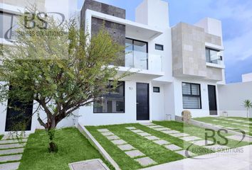 Casa en  Campestre San Isidro, Santiago De Querétaro, Municipio De Querétaro