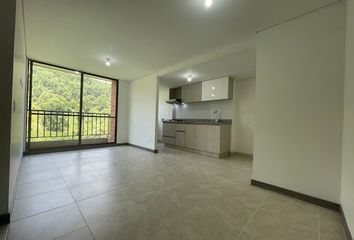 Apartamento en  Rodeo Alto, Medellín