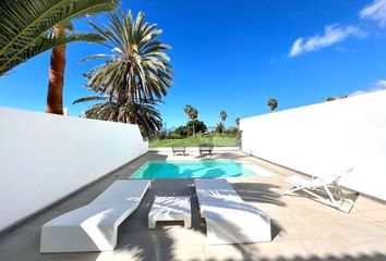 Chalet en  Playa De La Caleta, St. Cruz De Tenerife