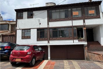 Casa en  Niza Norte, Bogotá