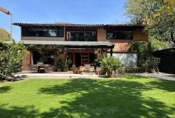 Casa en  Bosques De Alerces, Calle Bosque De Alerces, Bosques De Las Lomas, Miguel Hidalgo, Ciudad De México, 11700, Mex