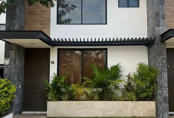 Casa en condominio en  X Canatún, Mérida, Yucatán, Mex