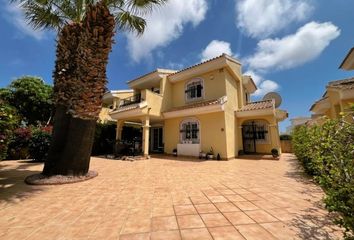 Chalet en  Orihuela-costa, Alicante Provincia