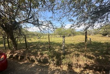 Lote de Terreno en  Bretaña, Cali