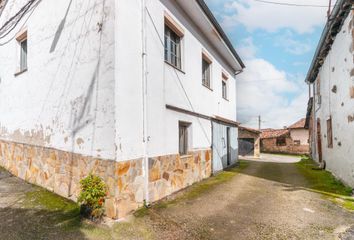 Chalet en  El Entrego, Asturias