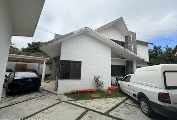 Casa en  Fraccionamiento Volcanes De Cuautla, Cuautla, Morelos