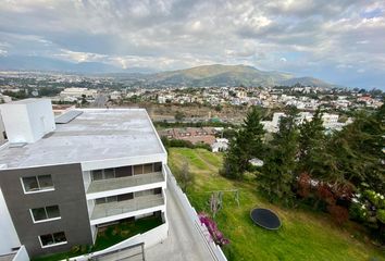 Departamento en  Cumbayá, Quito