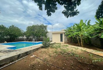 Lote de Terreno en  Calle 12 99, Itzimná, Mérida, Yucatán, 97100, Mex