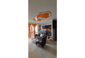 Apartamento en  Pinares, Sur, Armenia