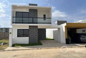 Casa en  Lomas De Barrillas, Coatzacoalcos, Veracruz