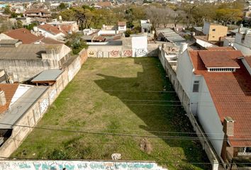 Terrenos en  La Perla, Mar Del Plata