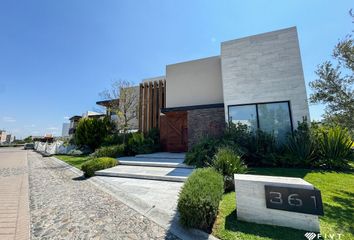 Casa en  Avenida Hacienda El Campanario 01, El Campanario, Santiago De Querétaro, Querétaro, 76146, Mex