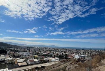 Lote de Terreno en  Calle Lago Montebello 407-407, Valle Dorado, Sección Ríos, Ensenada, Baja California, 22890, Mex