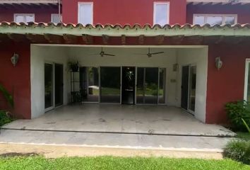 Casa en  Calle Llamarada, Sumiya, Jiutepec, Morelos, 62563, Mex