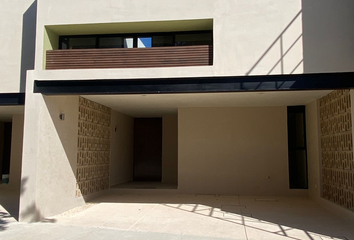 Casa en  X Canatún, Mérida, Yucatán, Mex