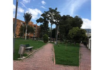 Lote de Terreno en  Country Club, Bogotá