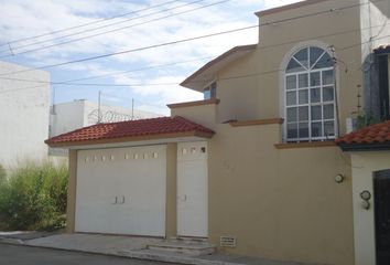 Casa en  Calle Grieta, Fraccionamiento La Gloria, Tuxtla Gutiérrez, Chiapas, 29054, Mex