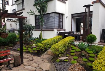 Casa en  Colinas De Suba, Bogotá