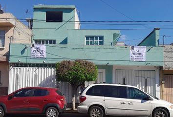 Casa en  Calle Tabachines 16-16, Floresta, Los Reyes Acaquilpan, La Paz, México, 56420, Mex