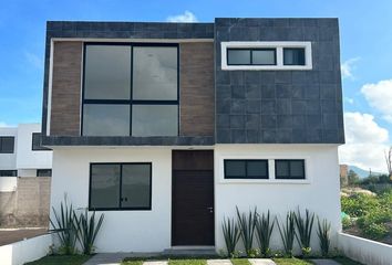 Casa en  Privada Arroyo Del Húngaro, Corregidora, Querétaro, 76923, Mex