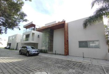 Casa en  Boulevard De Los Reyes, Pueblo De San Bernardino Tlaxcalancingo, San Andrés Cholula, Puebla, 72820, Mex