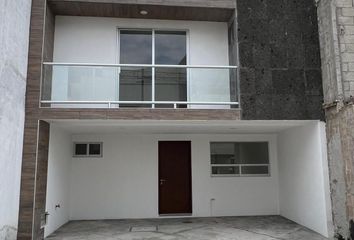 Casa en  Boulevard Recta A Cholula, Cholula De Rivadavia, San Andrés Cholula, Puebla, 72810, Mex