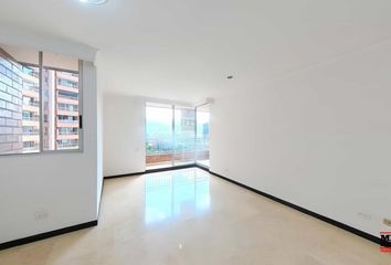 Apartamento en  Poblado, Medellín