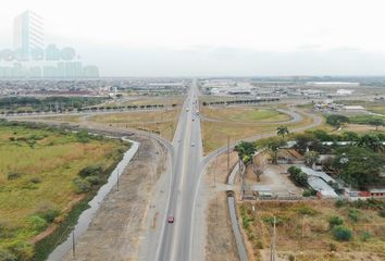 Terreno Comercial en  Eloy Alfaro (durán)