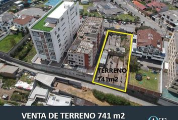 Terreno Comercial en  Monteserrin, Jipijapa, Quito