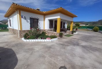 Chalet en  Cabra, Córdoba Provincia