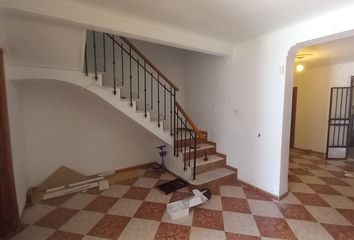 Chalet en  Encinas Reales, Córdoba Provincia