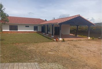 Villa-Quinta en  Santuario, Antioquia