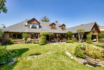 Casa en  La Reina, Provincia De Santiago