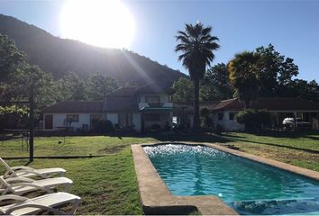 Casa en  Pirque, Cordillera