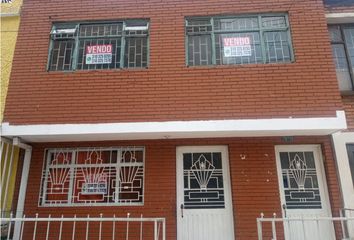 Casa en  Ciudad Kennedy Central, Bogotá