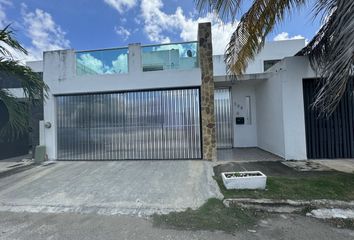 Casa en  Calle 100 2, Las Américas Ii, Mérida, Yucatán, 97302, Mex